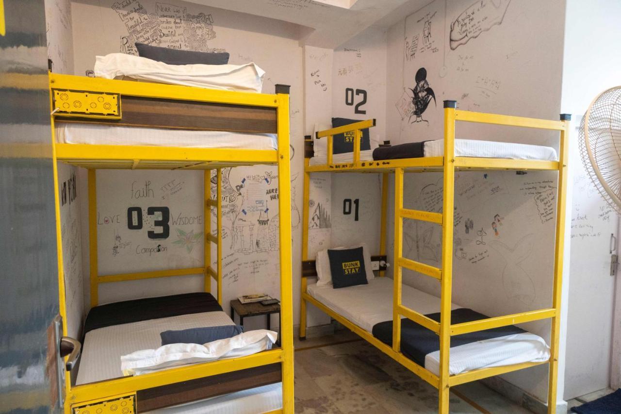Bunkstay Coworking Hostel & Glamping Rishīkesh Buitenkant foto