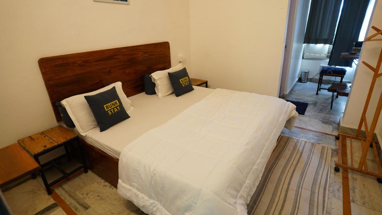 Bunkstay Coworking Hostel & Glamping Rishīkesh Buitenkant foto