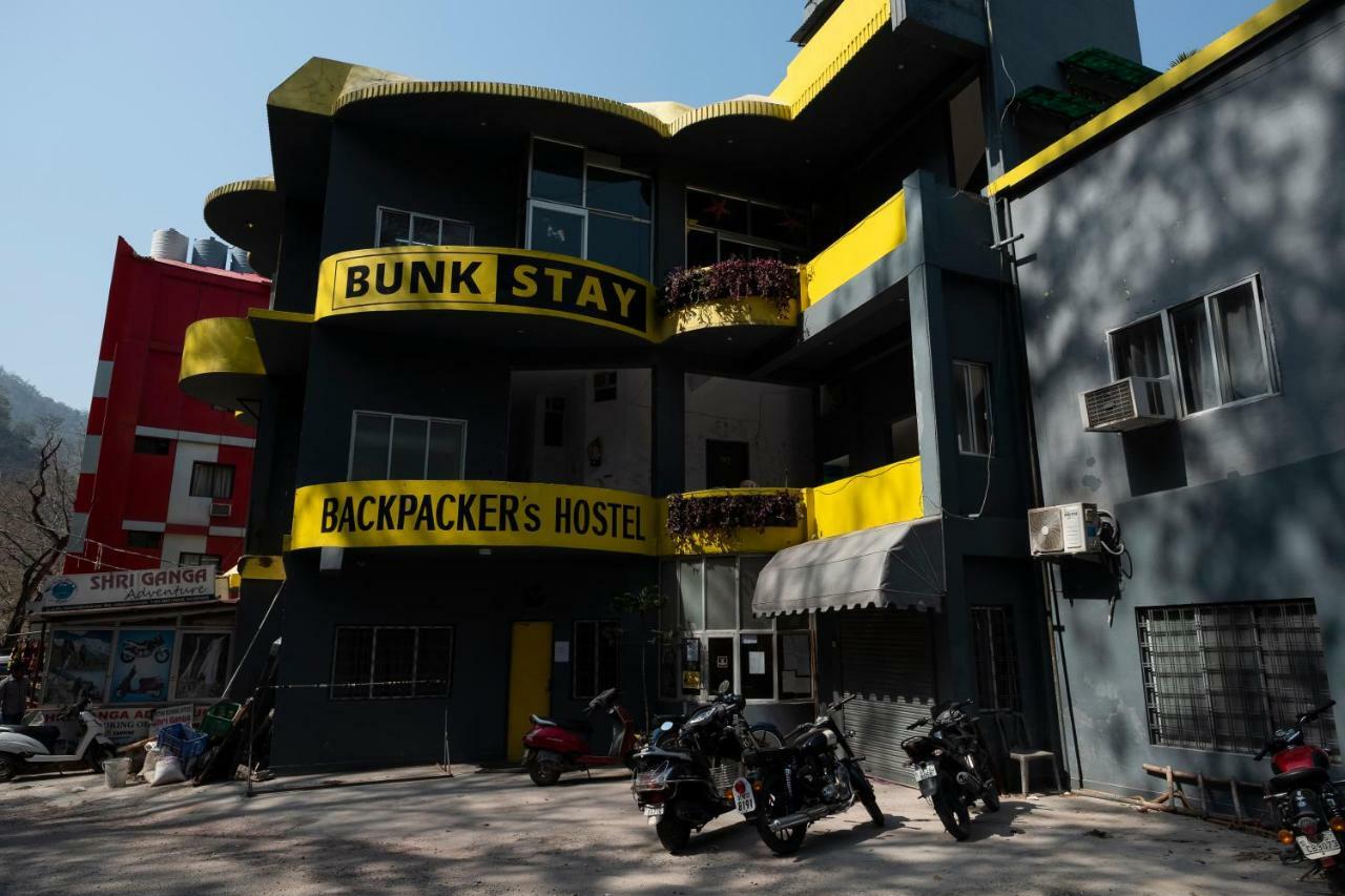 Bunkstay Coworking Hostel & Glamping Rishīkesh Buitenkant foto